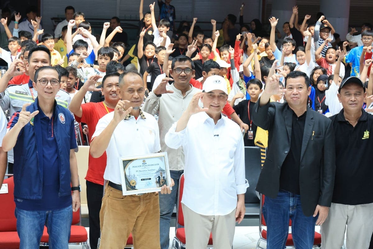 Wagub Banten membuka Kejurprov Catur yang menjadi wadah pembinaan dan regenerasi untuk mencetak pecatur muda berbakat.