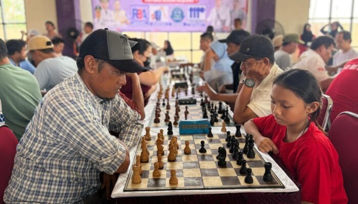 Sebanyak 20 klub meramaikan Liga Catur PERCASI Kabupaten Tangerang Putaran Ketiga, yang turut dihadiri Wagub Banten.
