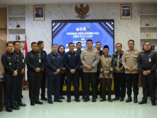Sespimmen Polri mendorong solusi stabilisasi harga sembako dan penguatan ketahanan pangan melalui FGD di Kabupaten Sumedang dan masyarakat.