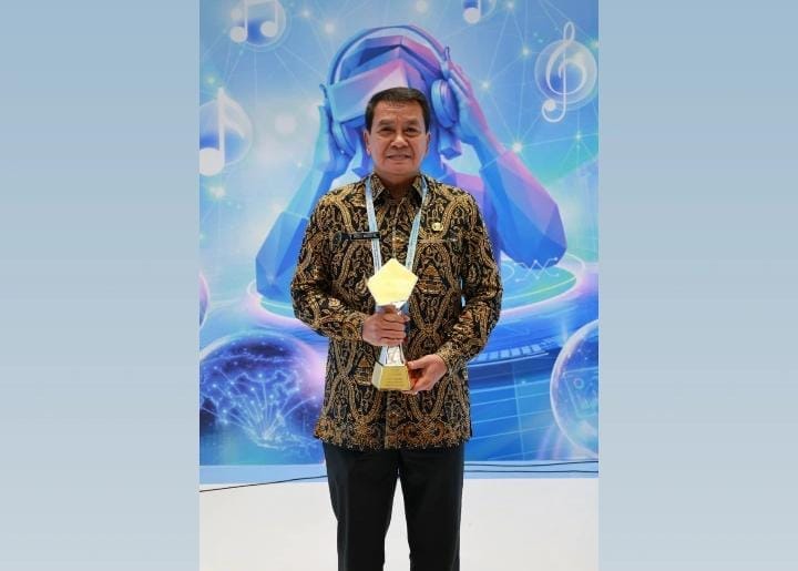 Kabupaten Tangerang meraih TP2DD terbaik se-Jawa Bali, Maesyal Rasyid apresiasi kinerja Bapenda dan OPD terkait.