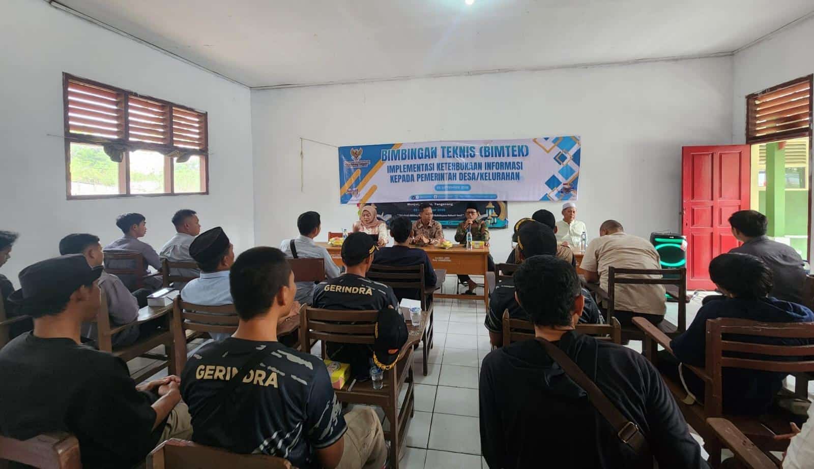Pemerintah desa dan kelurahan di Banten didorong transparan. Komisi Informasi mengingatkan pentingnya hak publik atas informasi.