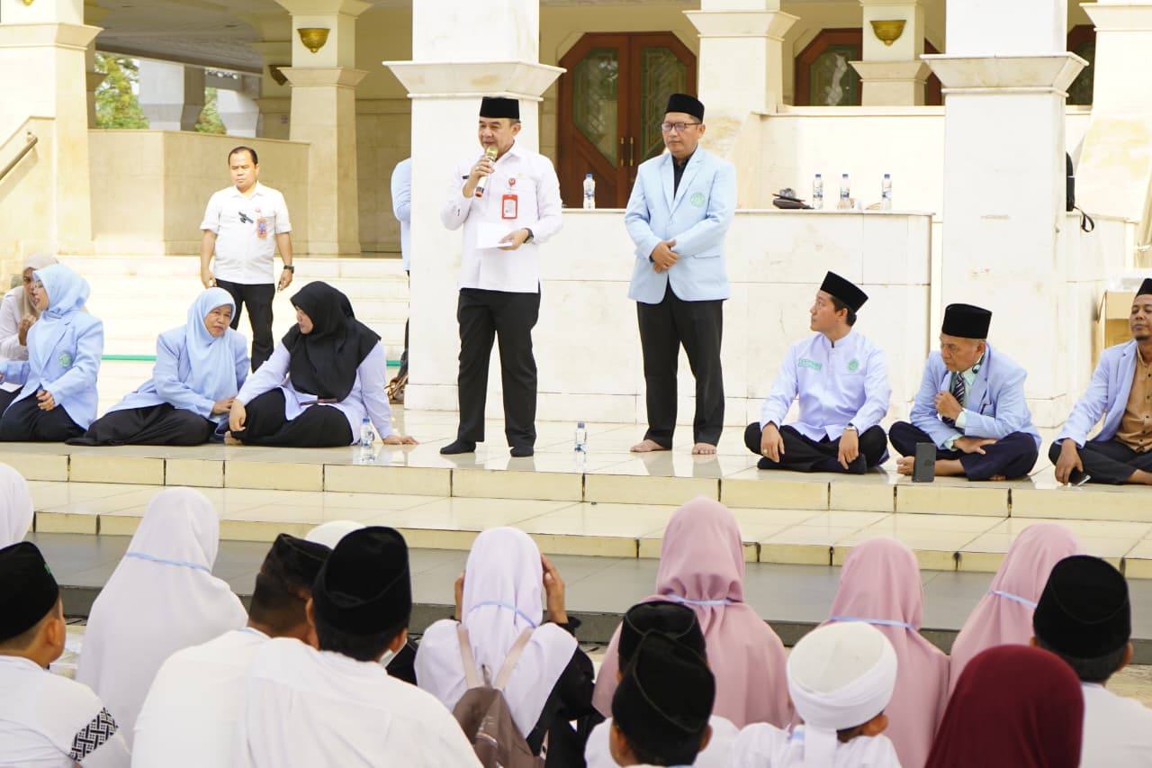 Sekda Tangerang Soma Atmaja berpesan kepada santri untuk menjaga akhlak dan sportivitas saat berlaga di FASI Banten 2026.