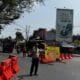 Rekayasa lalu lintas mulai diterapkan di Jalan Iskandar Muda Tangerang dengan skema buka-tutup sesuai kebutuhan pekerjaan.