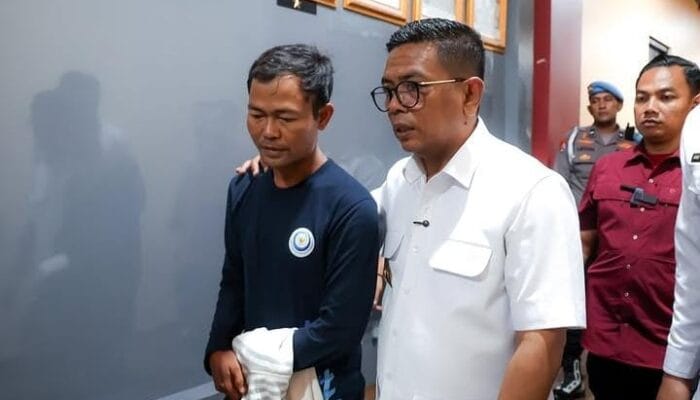 Gubernur Banten Andra Soni menyampaikan belasungkawa atas teridentifikasinya jenazah ABK KM Arupadhatu 1, Surakman.