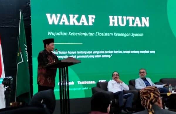 Amirsyah Tambunan Dorong Taubat Ekologi dan Gerakan Wakaf Hijau