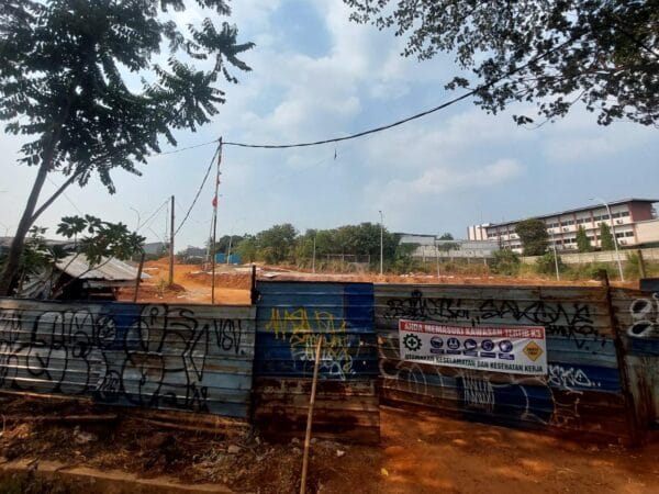 Pool Taksi Listrik di Serua Jadi Sorotan, Pemkot Tangsel Minta Perizinan Dituntaskan