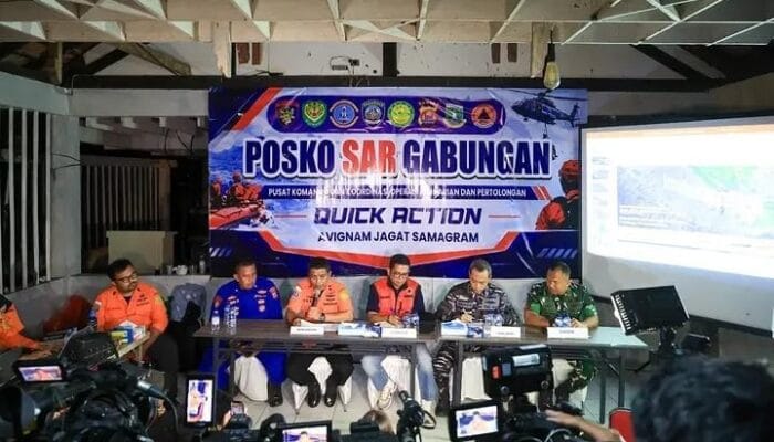 Pencarian lima jurnalis dan tiga kru speedboat memasuki hari keenam dengan mengerahkan 14 armada di perairan Selat Sunda.