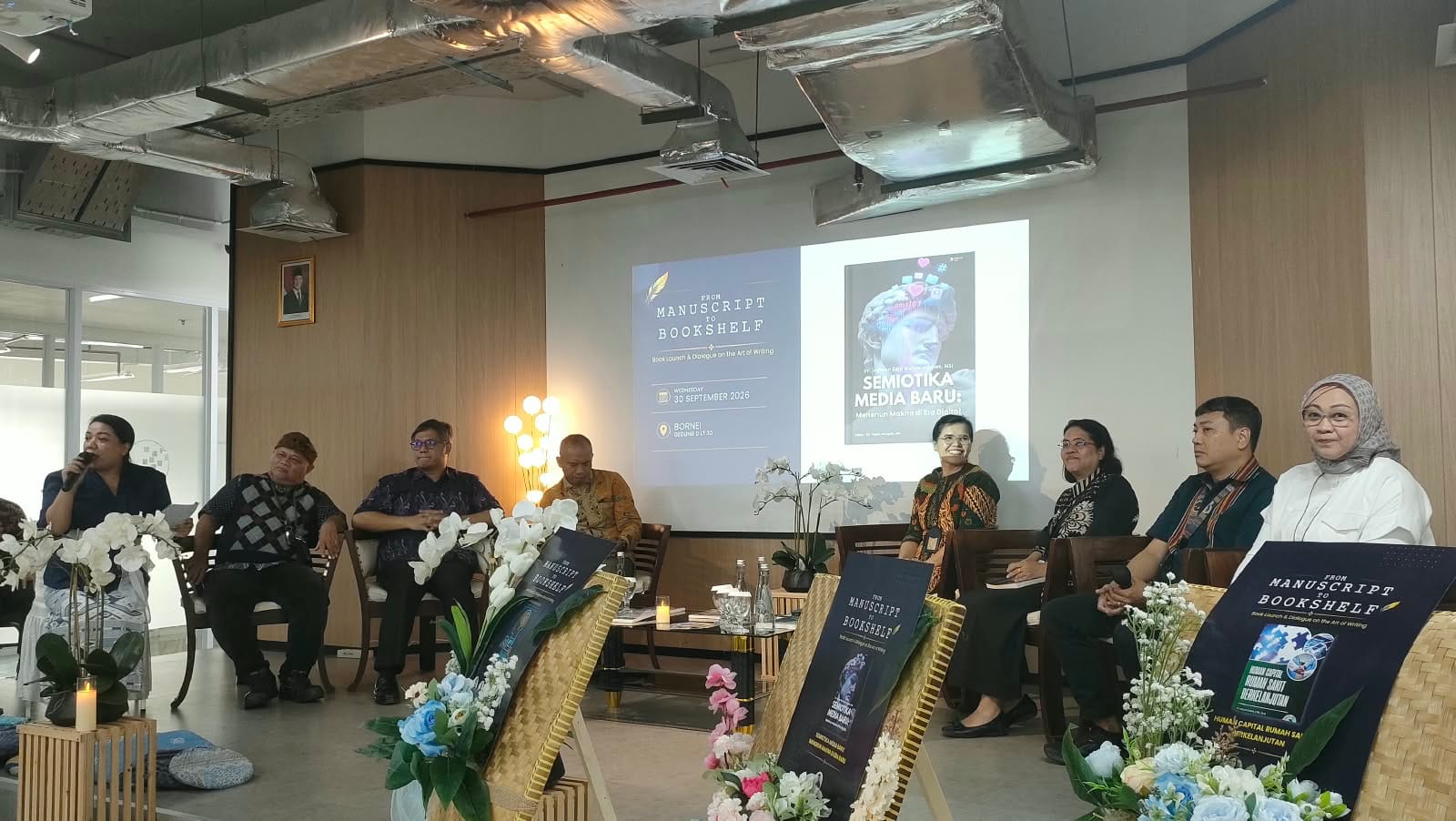 Enam buku akademisi UMN diluncurkan, mengangkat isu AI, bahasa jurnalistik, komunikasi, sejarah, human capital, dan media digital.
