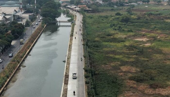 Empat ruas jalan di Kota Tangerang, mulai dari Neglasari hingga Periuk, berhasil diperbaiki dan kembali digunakan masyarakat.