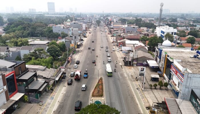 Dua U-Turn disiapkan di Jalan Rawa Buntu Tangsel untuk mencegah putar balik sembarangan yang memicu kemacetan dan kecelakaan.