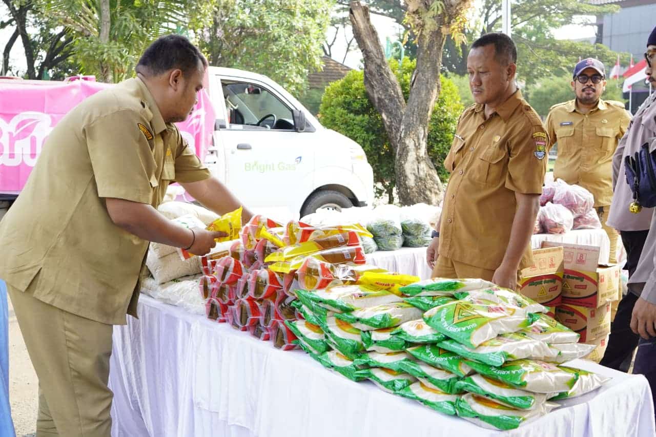 Pemkab Tangerang kembali menggelar Warteksi Gemilang dengan delapan komoditas bersubsidi untuk menekan inflasi daerah.
