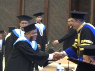 3.038 Wisudawan UMT Diingatkan Rektor: Tantangan Setelah Lulus Justru Lebih Berat
