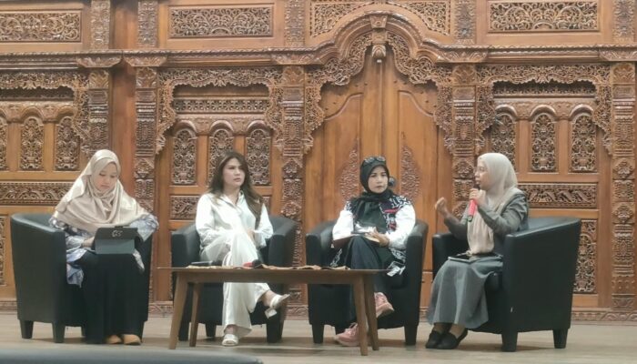 BLU Women’s Journey 2026 mengangkat kisah perjalanan perempuan, tantangan patriarki, keberanian bersuara, dan kemandirian.