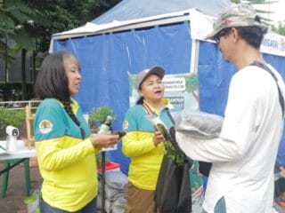 Tak Sekadar Kurangi Sampah, DLH Tangsel Dorong Warga Mulai Penghijauan dari Rumah