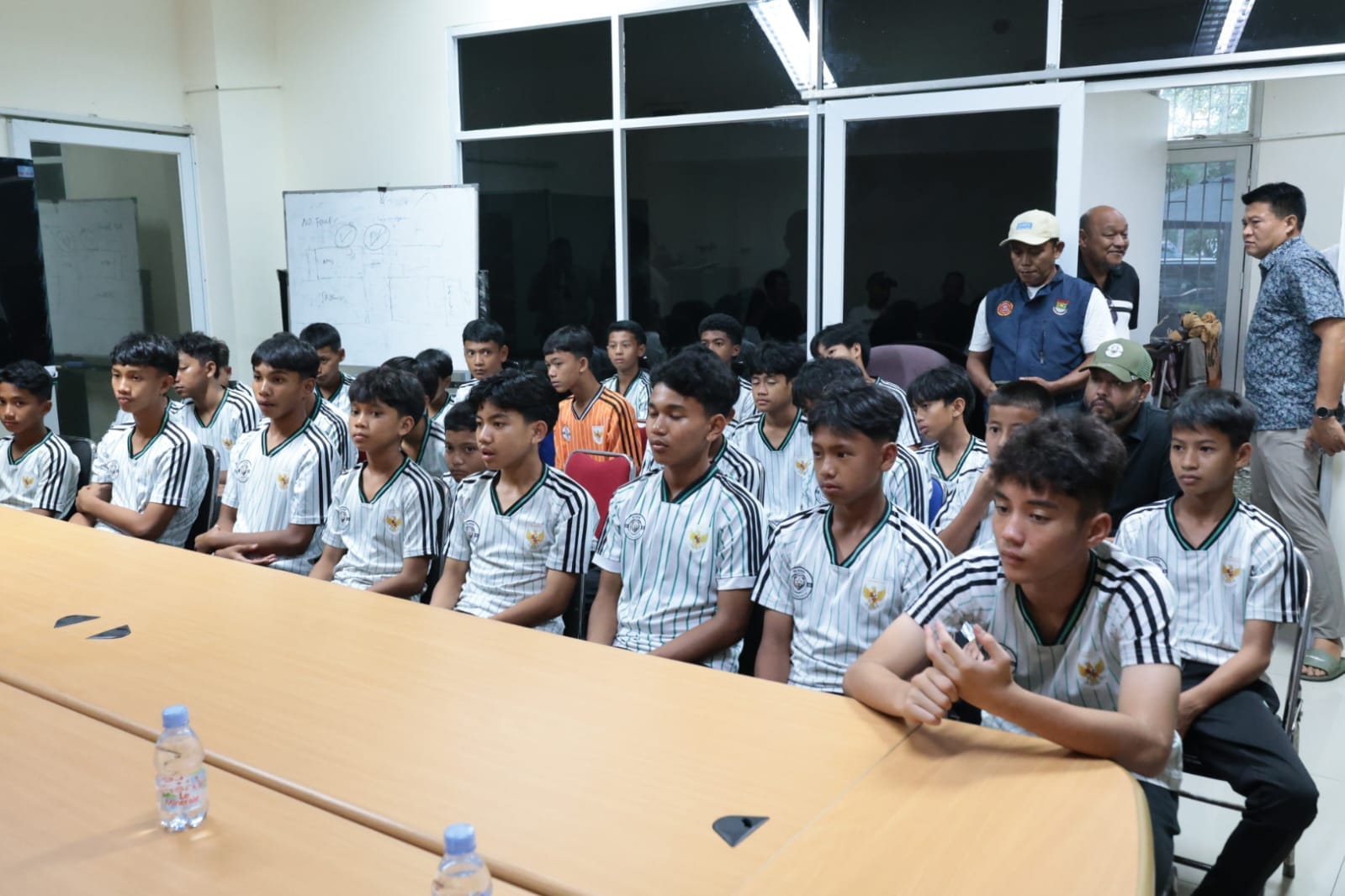 Elzeds FC membawa nama Banten ke Seri Nasional U-13 setelah meraih gelar juara dan menjalani persiapan menghadapi kompetisi.