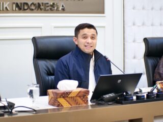IHSG Anjlok 8,01 Persen, Habib Idrus Minta OJK Benahi Pasar Modal