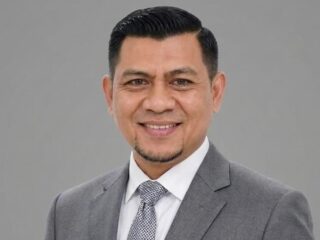 Pemuda di Era Digital: Menumbuhkan Akhlak Islami di Tengah Arus Teknologi