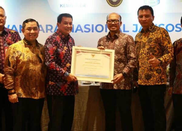 Kabupaten Tangerang Raih Jamsostek Award 2026, Perkuat Perlindungan Nelayan hingga Pedagang Kecil