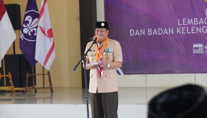 Maesyal Rasyid mengukuhkan Mabicab Pramuka Kabupaten Tangerang masa bakti 2025–2030 untuk memperkuat pembinaan generasi muda.