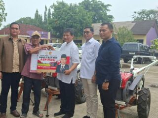 Gerindra Dorong Produktivitas Pertanian Tangerang Lewat Bantuan Alsintan