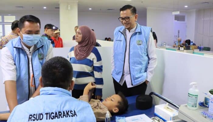 Sambut HUT ke-394, Pemkab Tangerang menggelar khitanan massal di RSUD Tigaraksa bagi masyarakat dari berbagai wilayah.