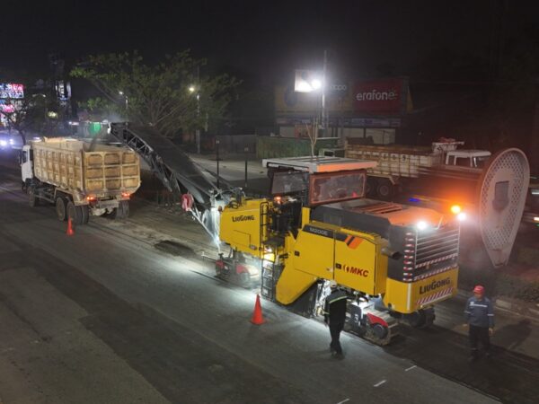 Perbaikan Jalan Rawa Buntu Tangsel Gunakan Beton K-350 Fast Track
